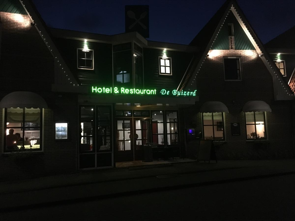 Hotel Restaurant De Buizerd Langedijk Eksteriør bilde