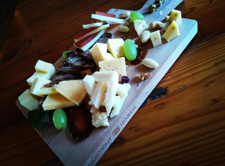 Hotel Restaurant De Buizerd Langedijk Eksteriør bilde